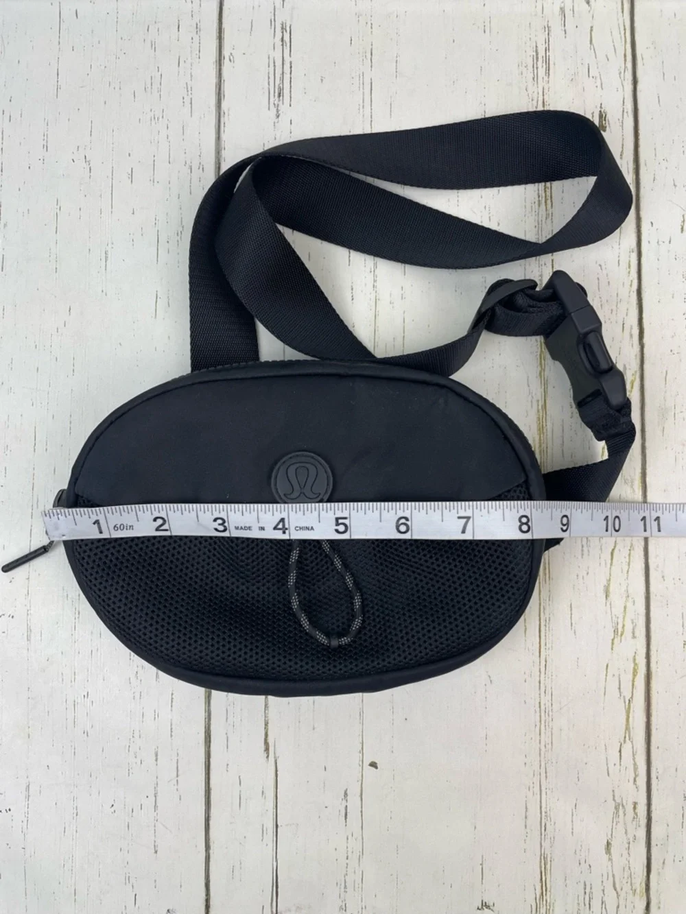 Lululemon Take It On Belt Bag *1L‎